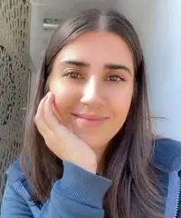 Donna single e matura in cerca di una relazione seria