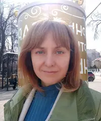 Cerco una storia che inizi con un sorriso