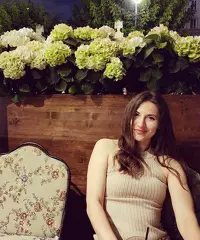 In cerca di complicità e sorrisi sinceri