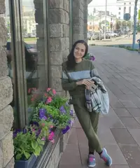 Donna autentica cerca uomo con valori veri